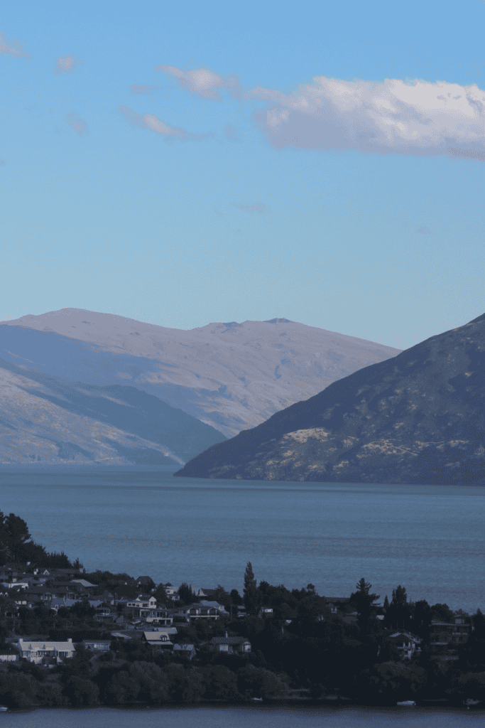 Lake Wanaka New Zealand