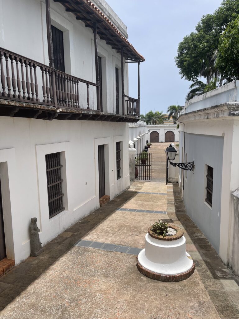 museo casa blanca patio interior