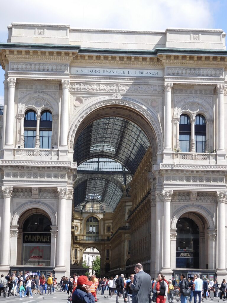 milan shopping