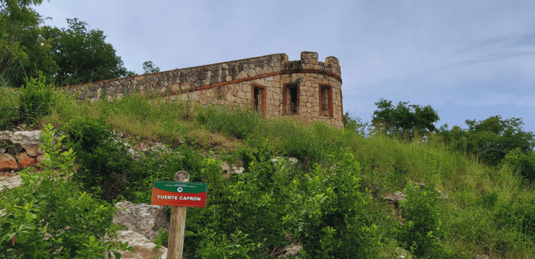 fuerte carpon bosque seco de guanica