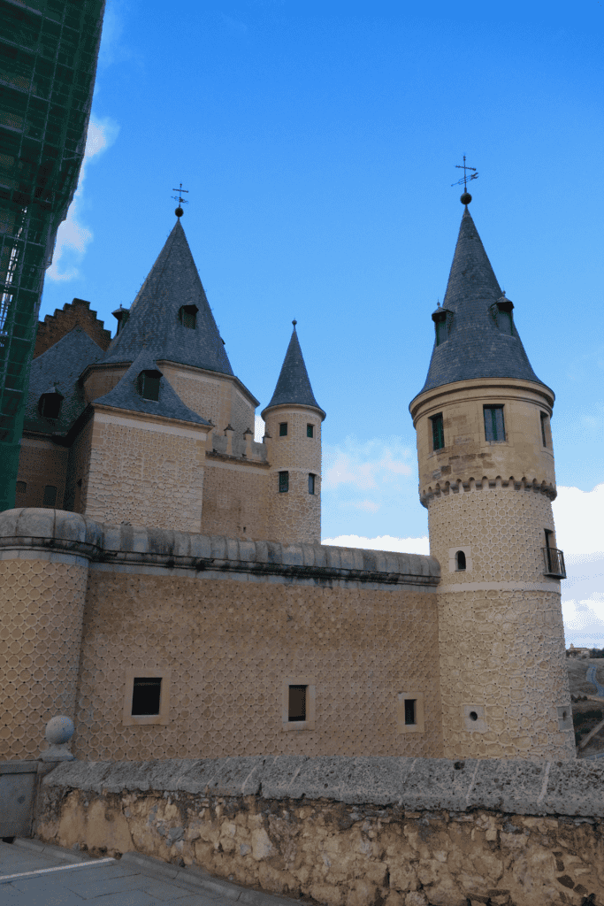 segovia alcazar castle