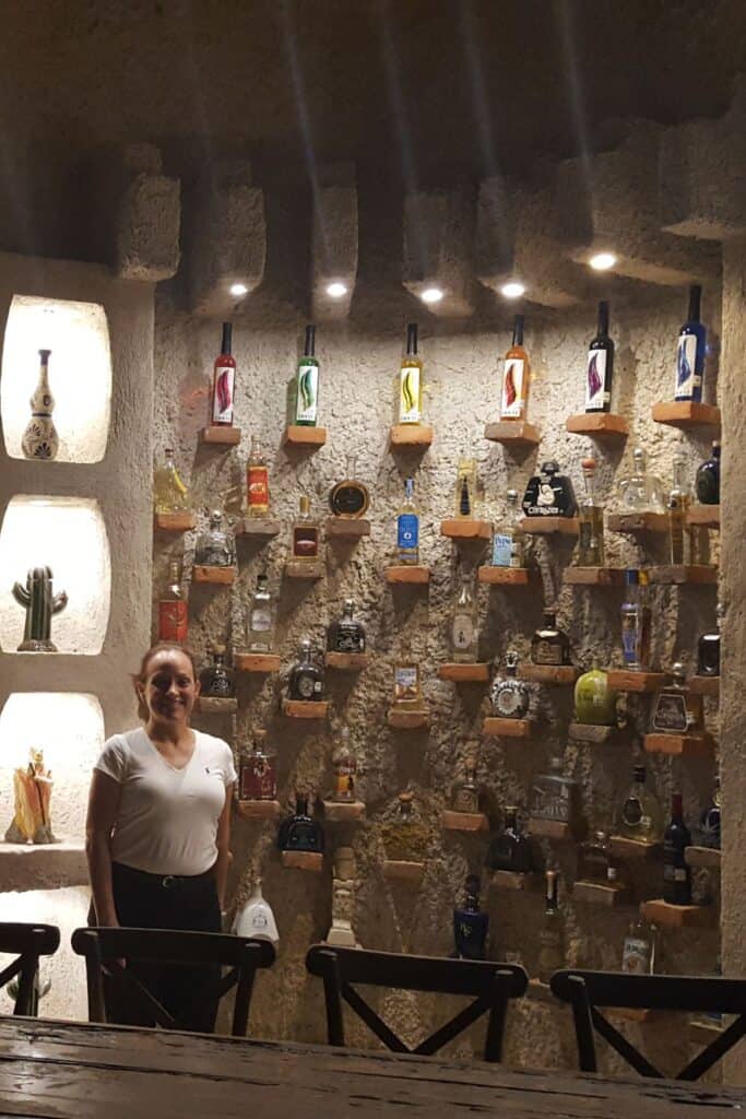 La Cofradia Tasting Room