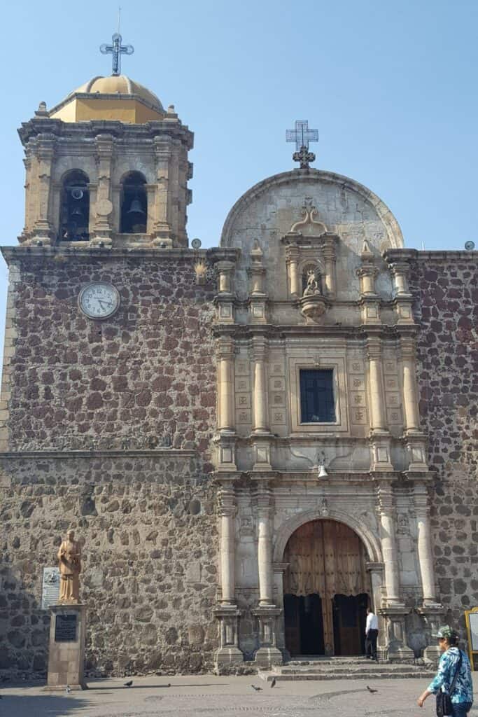Santiago Apostol Parish