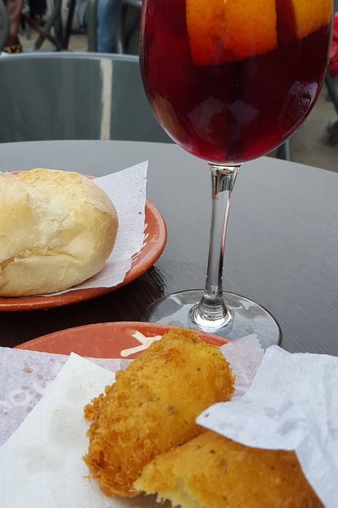 Croquetas and Sangria